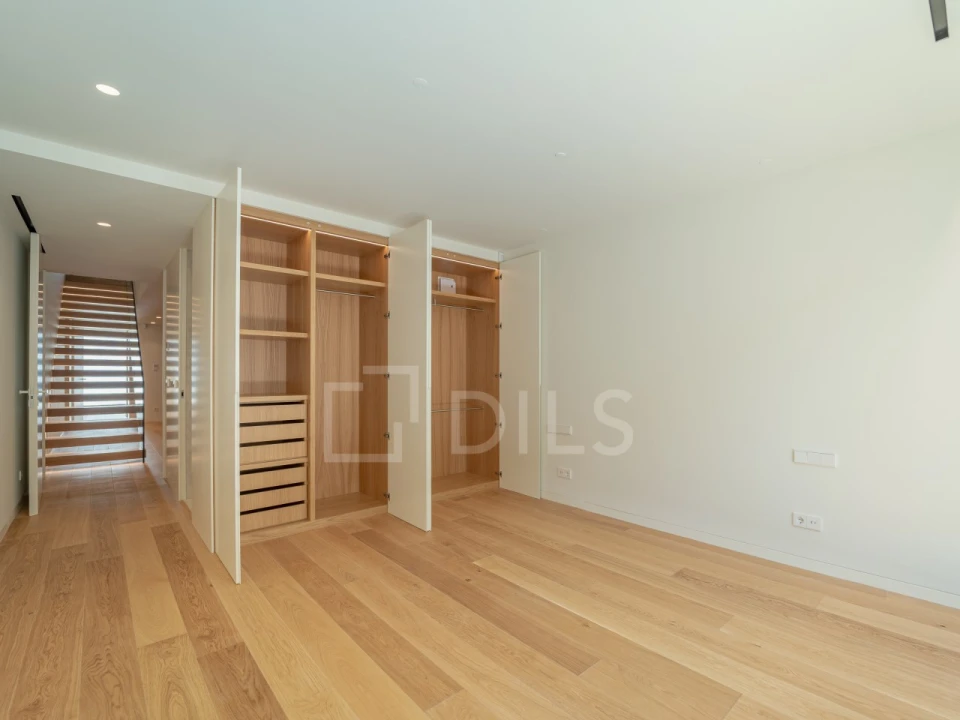 Apartamento T4 para Venda em Aldoar, Foz do Douro e Nevogilde Foto 33