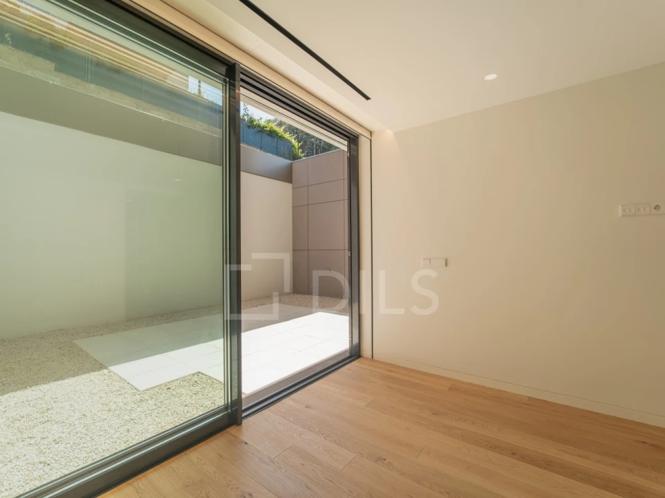 Apartamento T4 para Venda em Aldoar, Foz do Douro e Nevogilde Foto 36