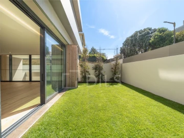 Apartamento T4 para Venda em Aldoar, Foz do Douro e Nevogilde