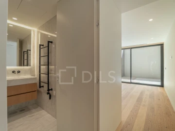 Apartamento T4 para Venda em Aldoar, Foz do Douro e Nevogilde