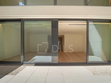 Apartamento T4 para Venda em Aldoar, Foz do Douro e Nevogilde