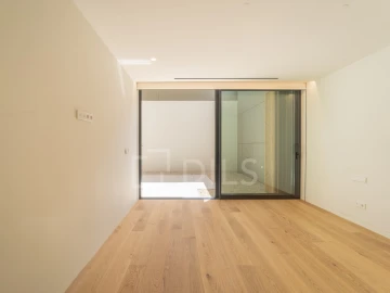 Apartamento T4 para Venda em Aldoar, Foz do Douro e Nevogilde