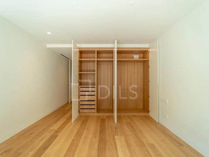 Apartamento T4 para Venda em Aldoar, Foz do Douro e Nevogilde Foto 34