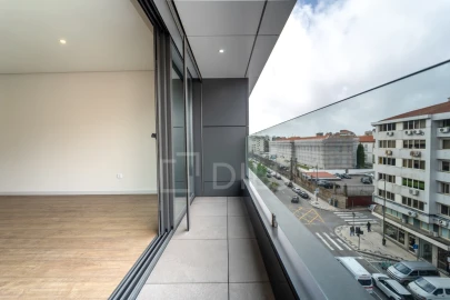 Apartamento T3 para Venda em Cedofeita, Santo Ildefonso, Sé, Miragaia, São Nicolau e Vitória