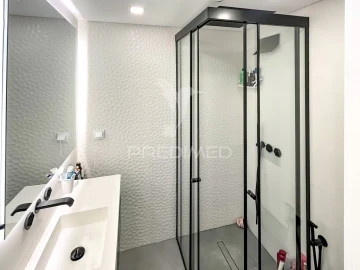 Apartamento T4 para Venda em Samora Correia