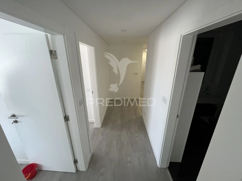 Apartamento T4 para Venda em Samora Correia Foto 20