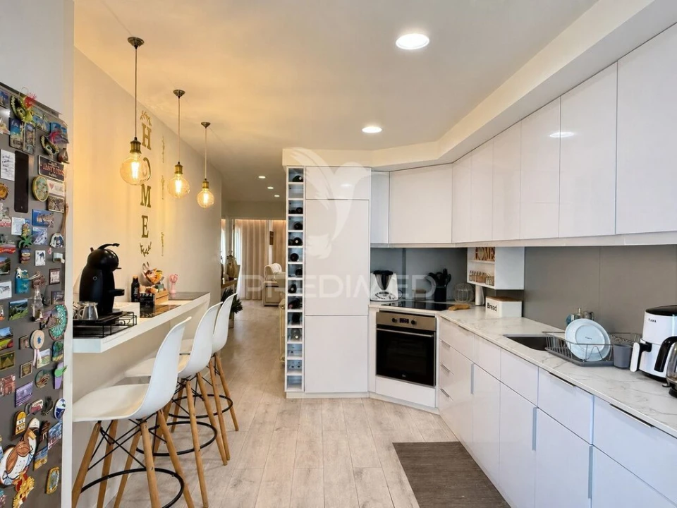 Apartamento T3 para Venda em Fatima Foto 1