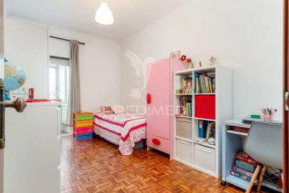 Apartamento T2 para Venda em Póvoa de Santa Iria e Forte da Casa