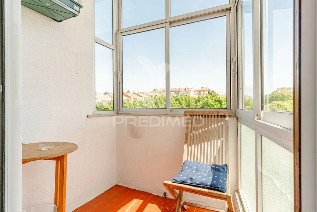 Apartamento T2 para Venda em Póvoa de Santa Iria e Forte da Casa Foto 11