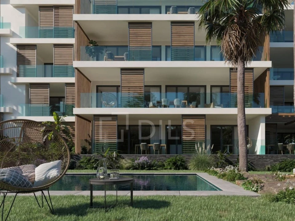Apartamento T4 para Venda em Carcavelos e Parede Foto 19
