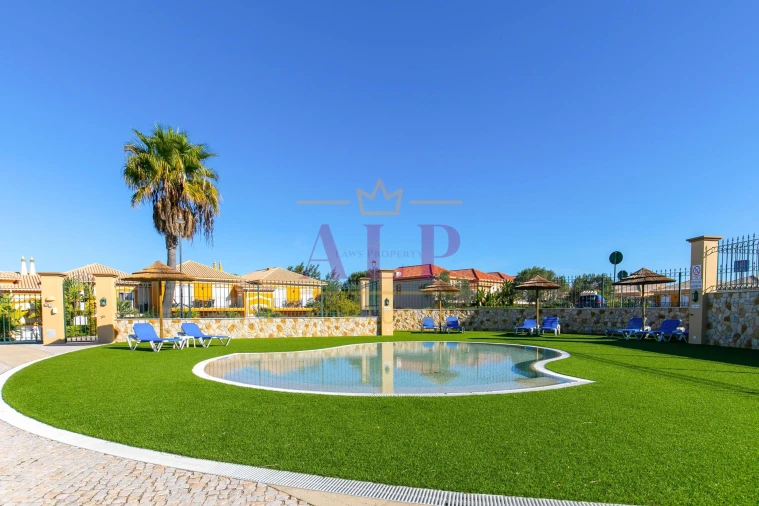 Apartamento T2 para Venda em Lagos (São Sebastião e Santa Maria) Foto 22