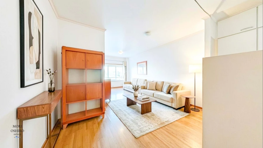 Apartamento T1 para Venda em Lumiar Foto 3