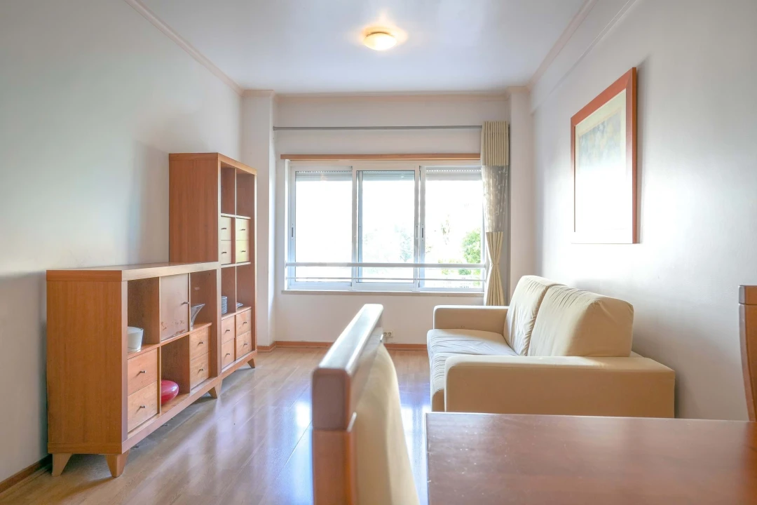 Apartamento T1 para Venda em Lumiar Foto 6