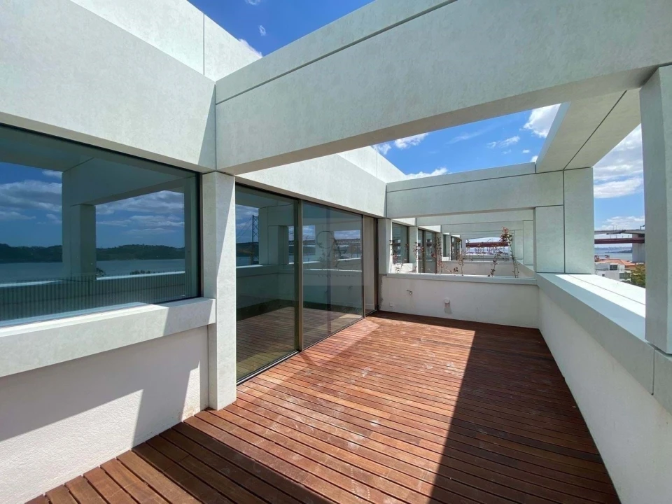 Moradia T4 para Venda em Alcantara Foto 37