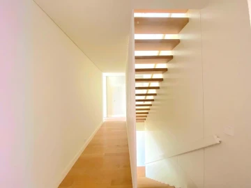 Moradia T4 para Venda em Alcantara