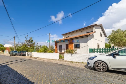 Moradia T5 para Venda em Vieira de Leiria