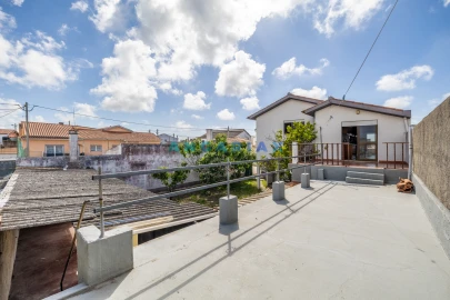 Moradia T5 para Venda em Vieira de Leiria