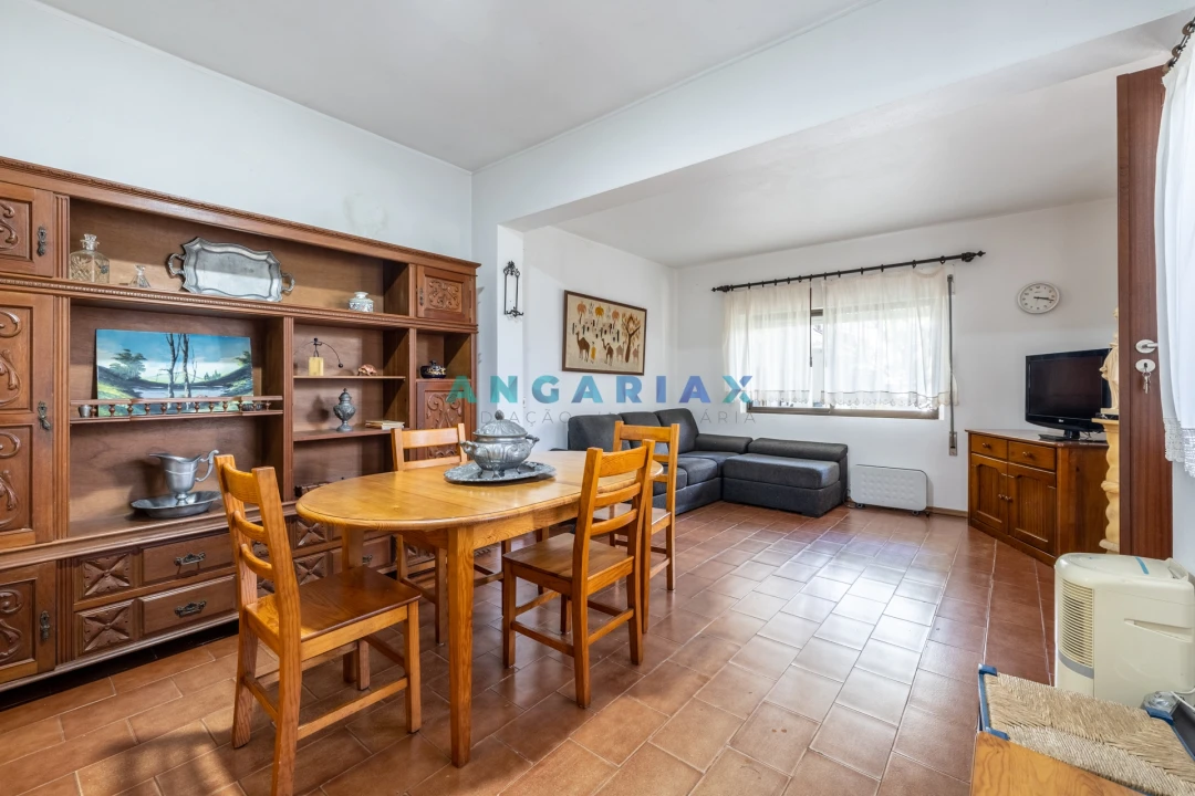 Moradia T5 para Venda em Vieira de Leiria Foto 15