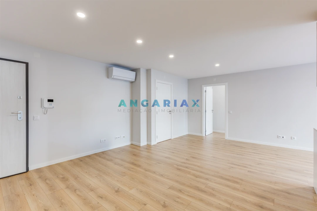 Apartamento T2 para Venda em Marrazes e Barosa Foto 15