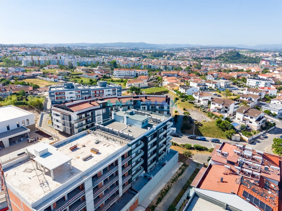 Apartamento T2 para Venda em Marrazes e Barosa Foto 28