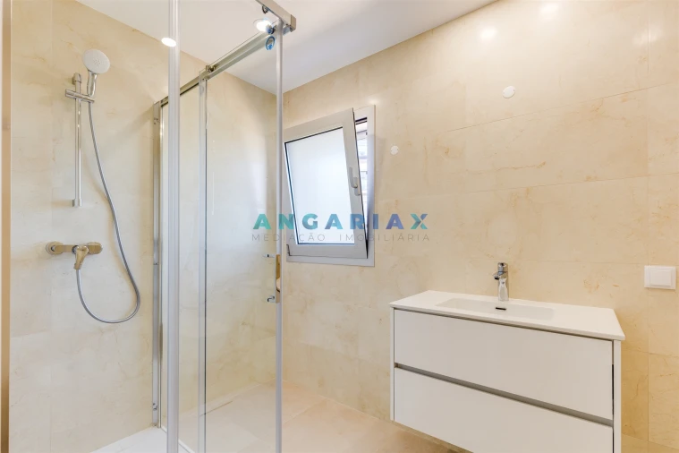 Apartamento T2 para Venda em Marrazes e Barosa Foto 7