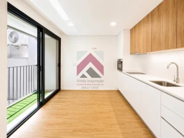 Apartamento T1 para Venda em Glória e Vera Cruz
