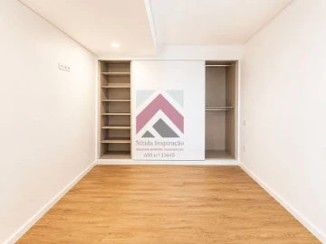 Apartamento T1 para Venda em Glória e Vera Cruz