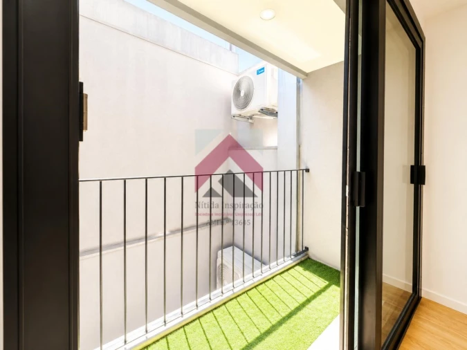 Apartamento T1 para Venda em Glória e Vera Cruz Foto 5