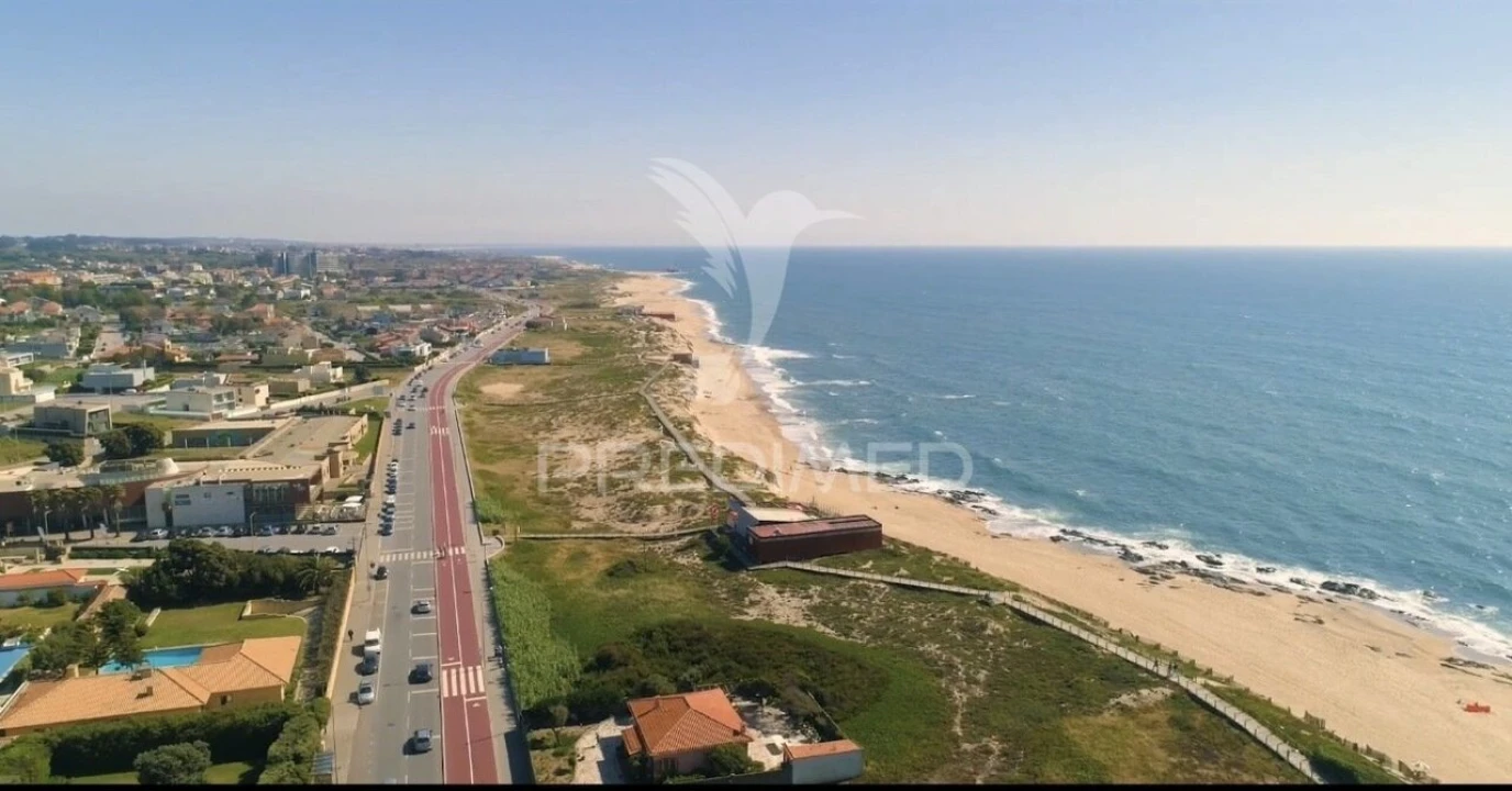 Terreno para Venda em Gulpilhares e Valadares Foto 8