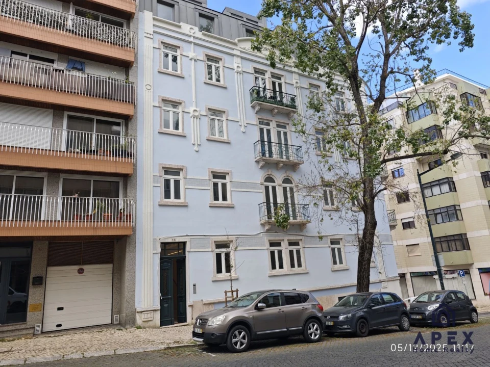 Apartamento T1 para Venda em Santo António Foto 1