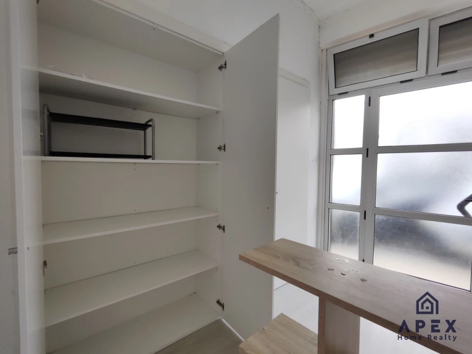 Loja para Arrendamento em São Domingos de Benfica Foto 18