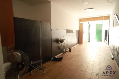 Loja para Arrendamento em Arroios