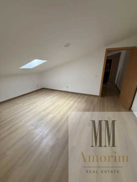 Apartamento T2 para Venda em Grândola e Santa Margarida da Serra