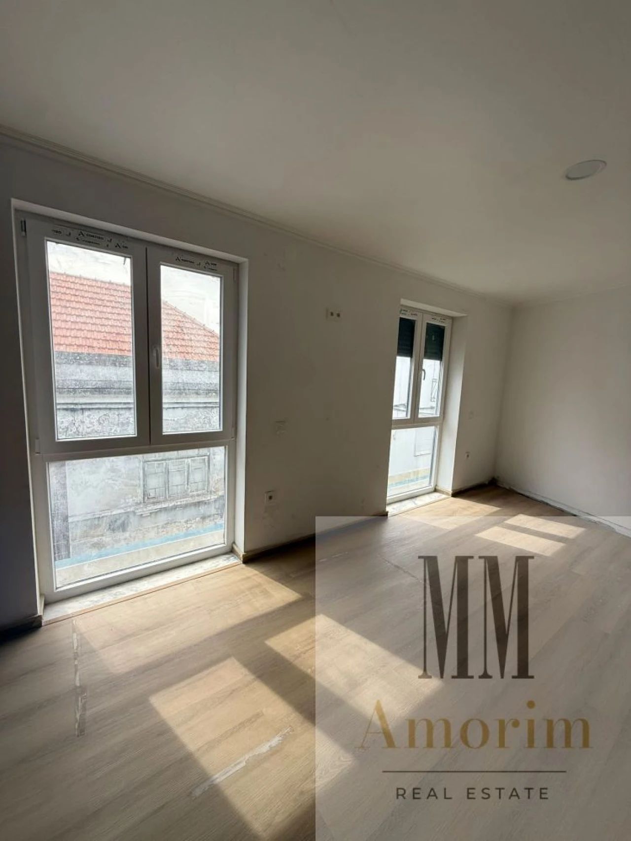 Apartamento T2 para Venda em Grândola e Santa Margarida da Serra Foto 1