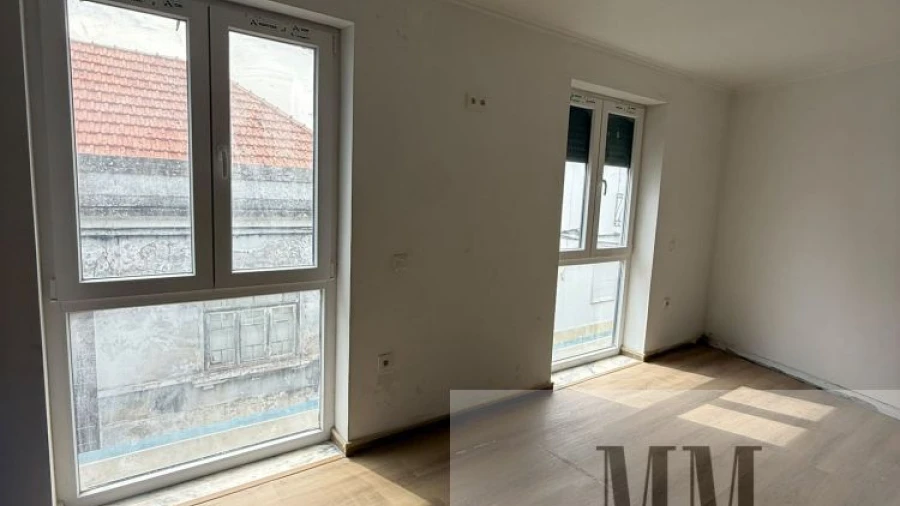 Apartamento T2 para Venda em Grândola e Santa Margarida da Serra