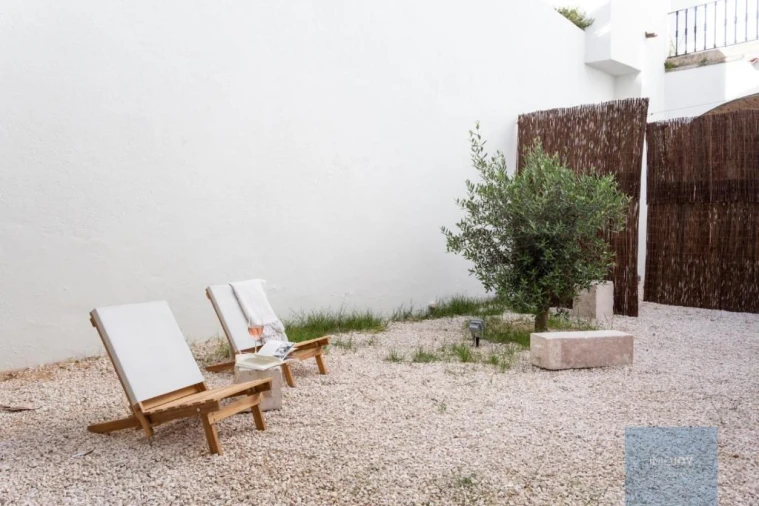 Apartamento T10 para Venda em Santa Maria Maior Foto 6