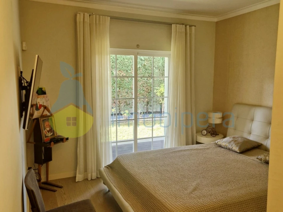 Moradia T5 para Venda em Albufeira e Olhos de Água Foto 16