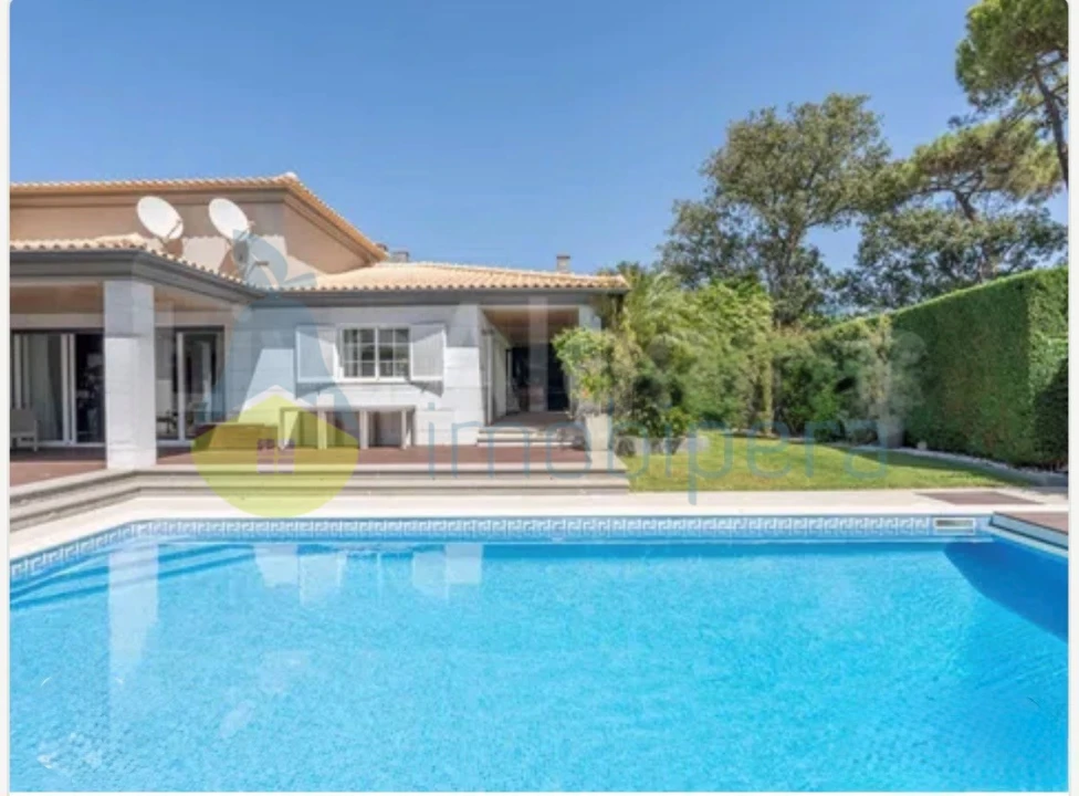 Moradia T5 para Venda em Albufeira e Olhos de Água Foto 29