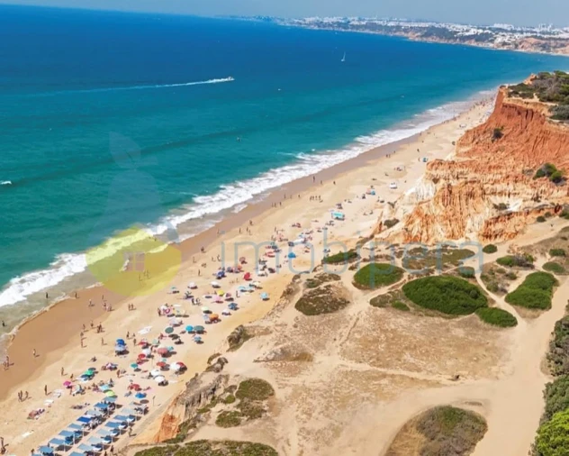 Moradia T5 para Venda em Albufeira e Olhos de Água Foto 28