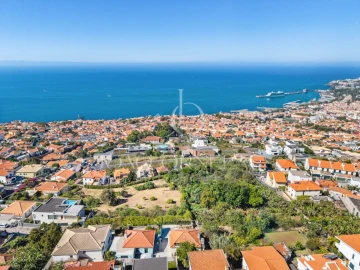 Moradia T4 para Venda em Funchal (Santa Maria Maior)