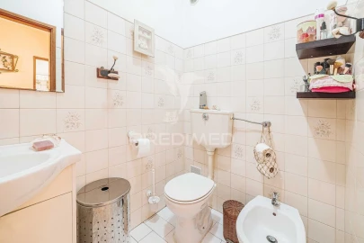 Apartamento T3 para Venda em Massamá e Monte Abraão