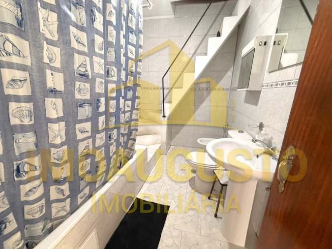 Moradia T2 para Venda em Agregação das Freguesias Sul de Pinhel Foto 5