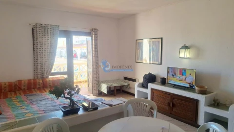Apartamento para Venda em Albufeira e Olhos de Água