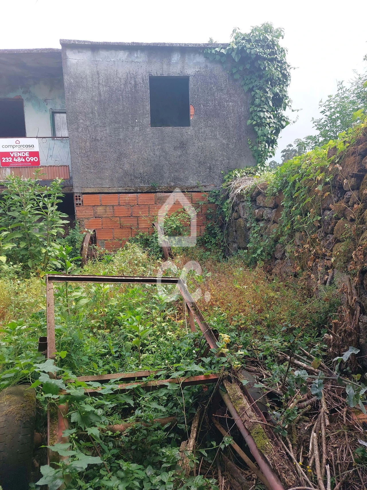 Terreno para Venda em Queirã Foto 2
