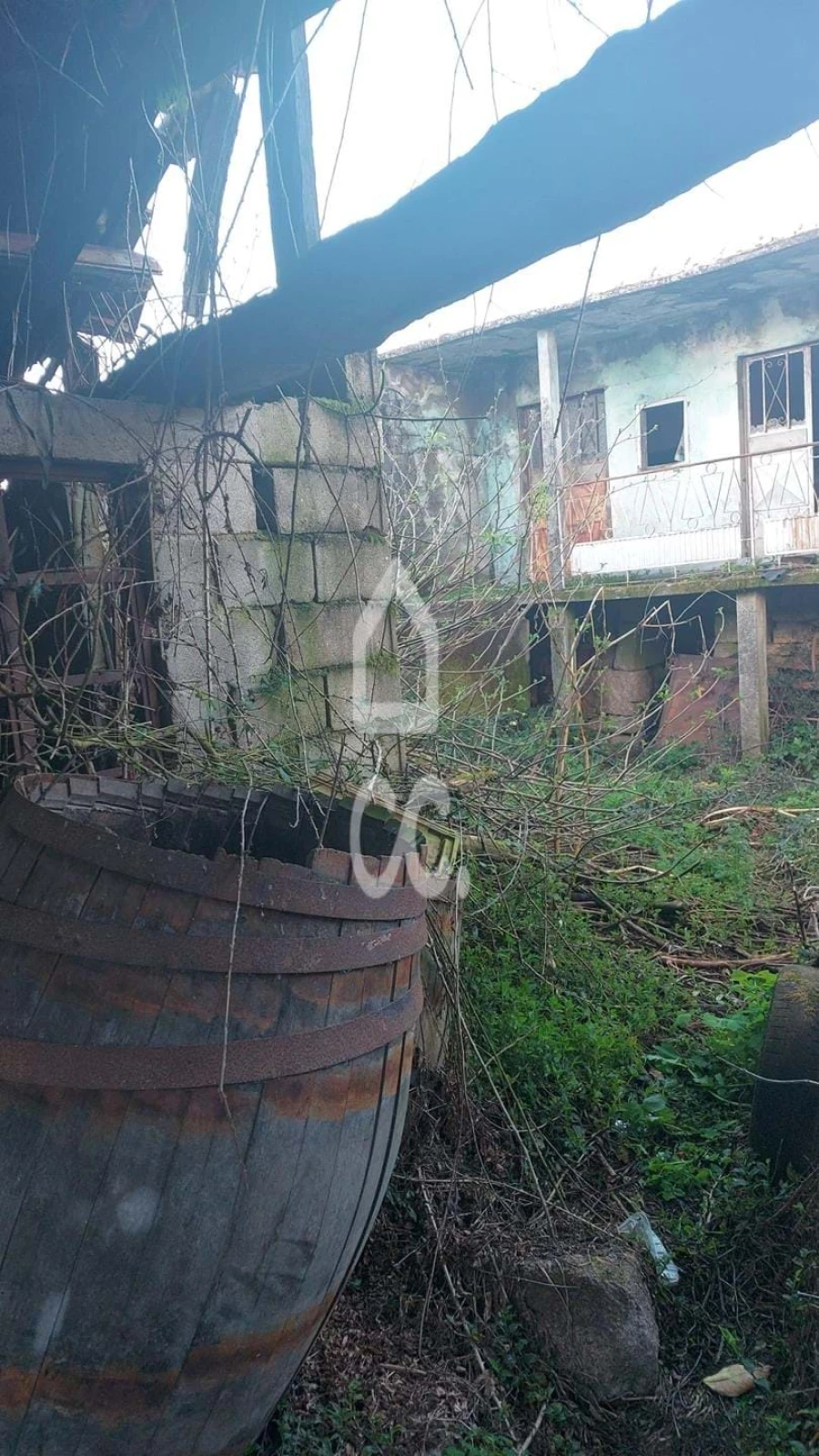 Terreno para Venda em Queirã Foto 7