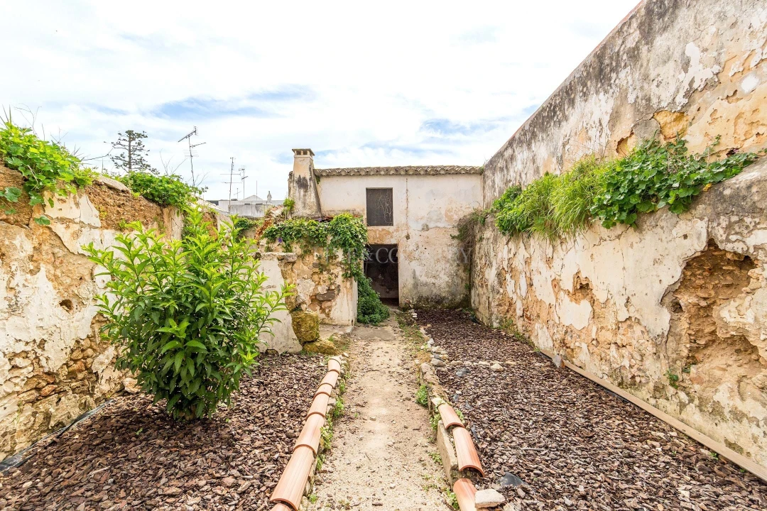 Terreno para Venda em Tavira (Santa Maria e Santiago) Foto 1