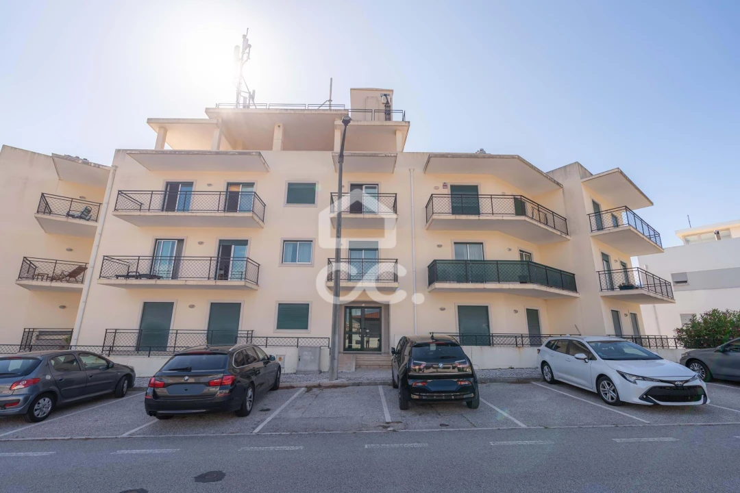 Apartamento T2 para Venda em Buarcos Foto 2
