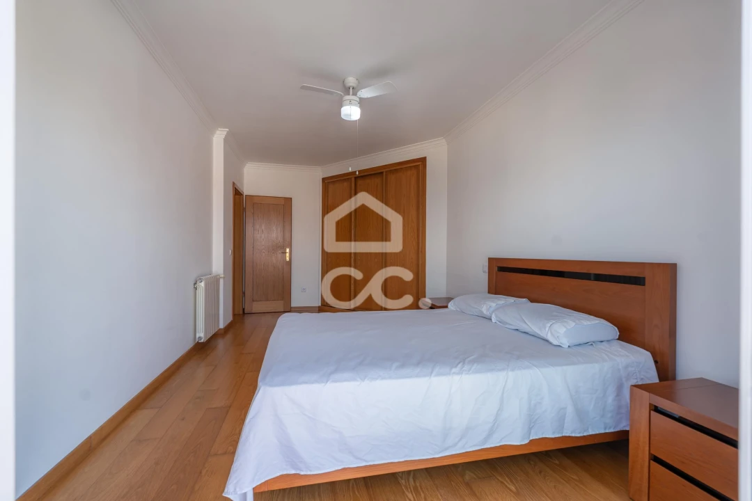Apartamento T2 para Venda em Buarcos Foto 24