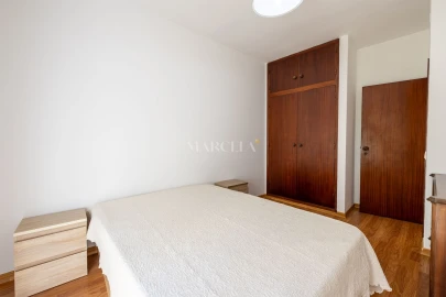 Moradia T3 para Arrendamento em Lagos (São Sebastião e Santa Maria)