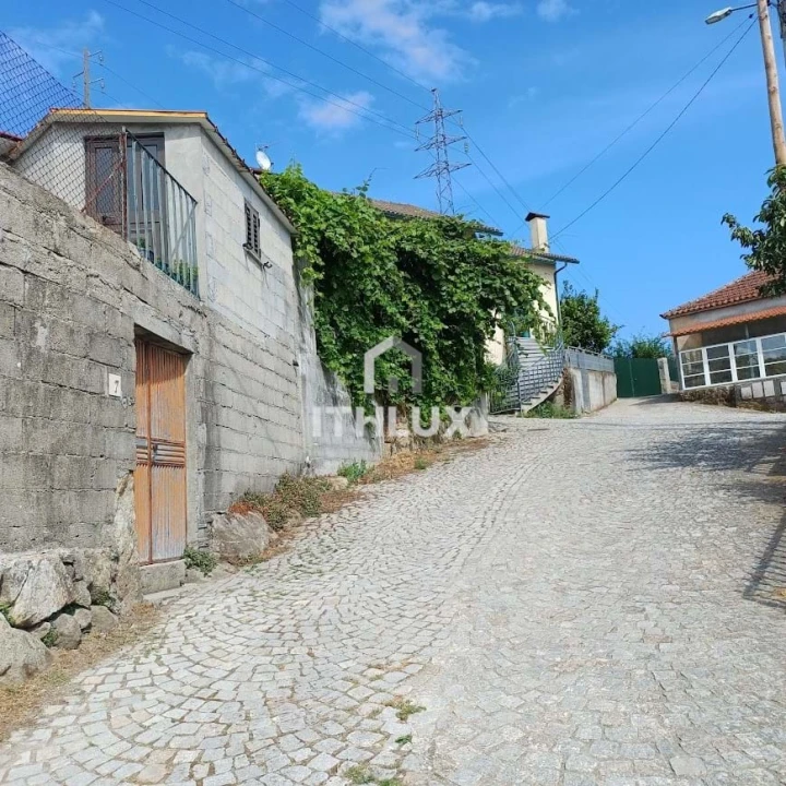 Moradia T3 para Venda em São Pedro do Sul, Várzea e Baiões Foto 2